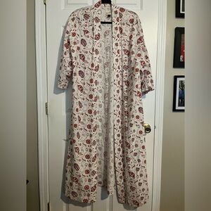 Universal Thread Cream and Red Floral kimono